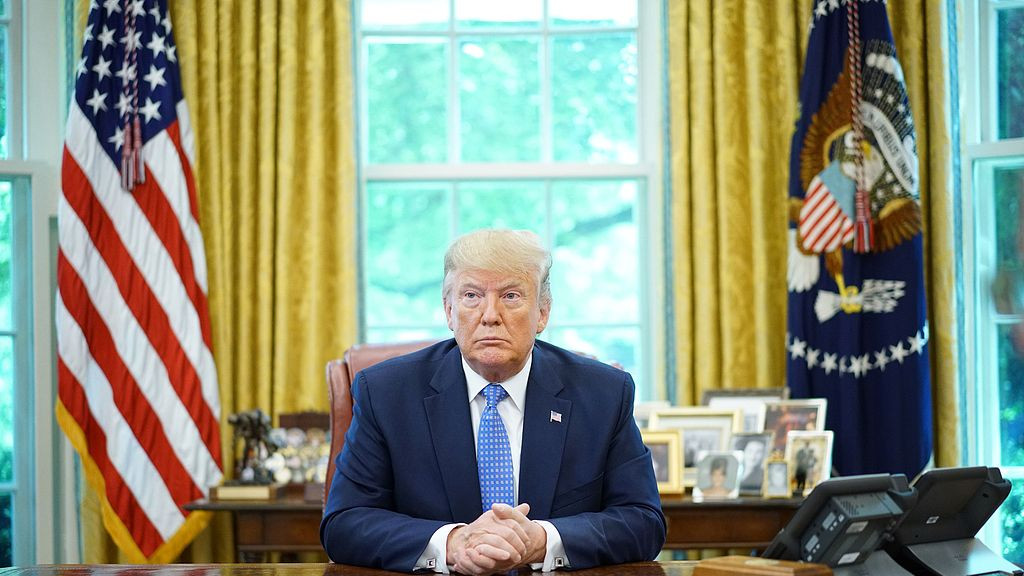 30分钟定生死？特朗普下“死命令”：一个月必须停火！泽连斯基当场懵了？