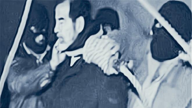 萨达姆行刑前的一笑，是懦弱还是看透命运？