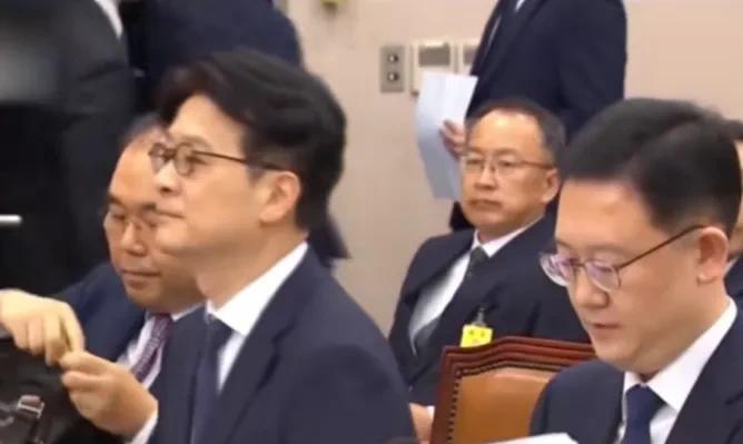 检方的回应来了！
就在昨天，3月10日，最高检察院检察长沈雨廷就在野党针对检方未