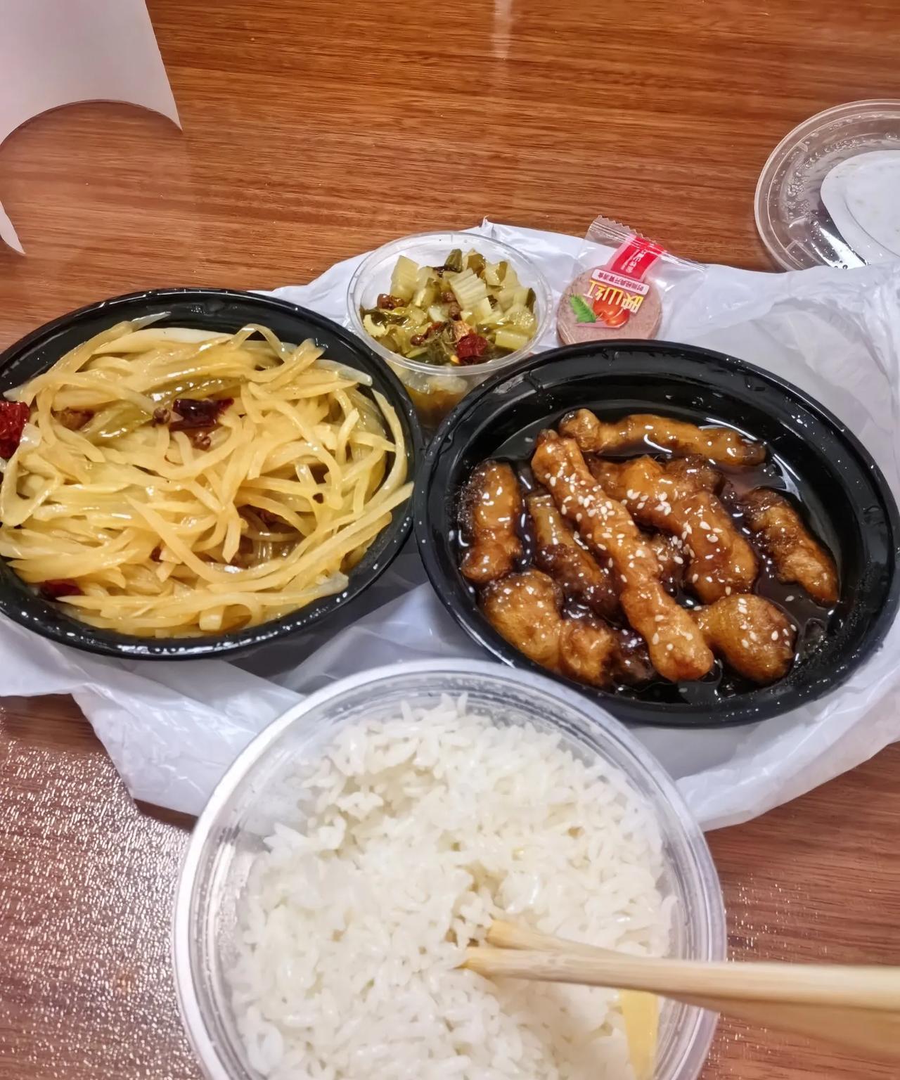 讲讲我亲历故事，知道北方人做生意真的得学学江浙人
#网友聊西安秦岭农家乐倒闭潮#