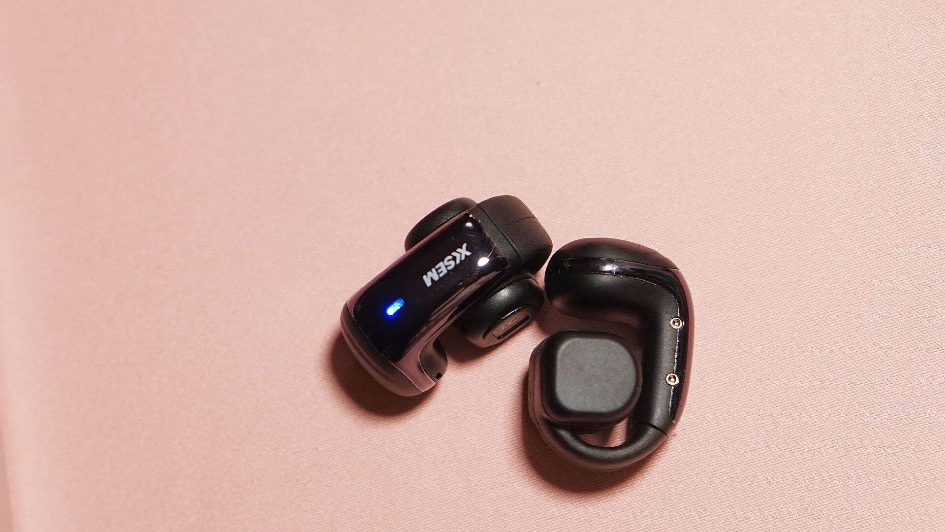 西百元耳机卷成这样？西圣耳夹式耳机用着真香！