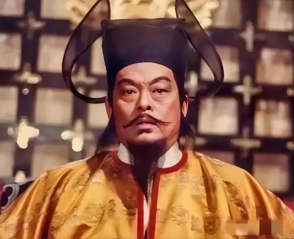 公元950年，大将军郭威发动兵变，闯入太后李三娘寝宫，李太后赶忙说道：“皇位尽可