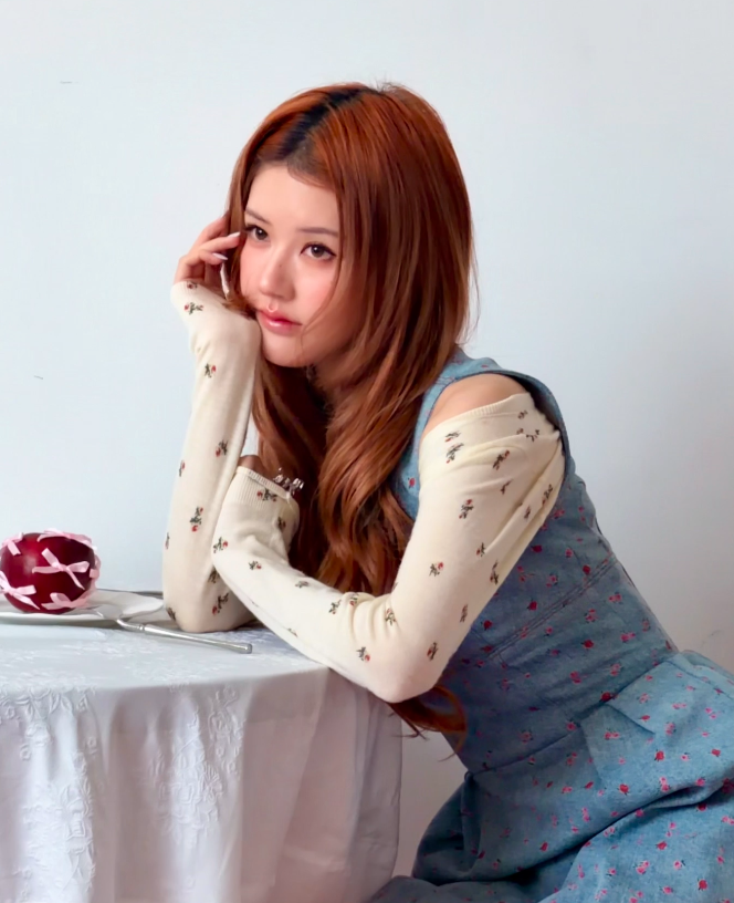 真的很喜欢这种棕发，有点红红的