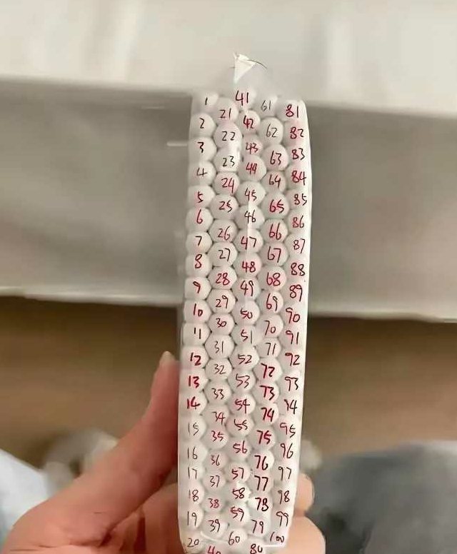 商家：说100颗！我连编号都给你们画上去了！