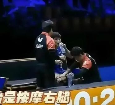 张本智和这小子贼能整景！WTT瑞典大满贯男单首轮比赛，日本小子张本智和3-0击败