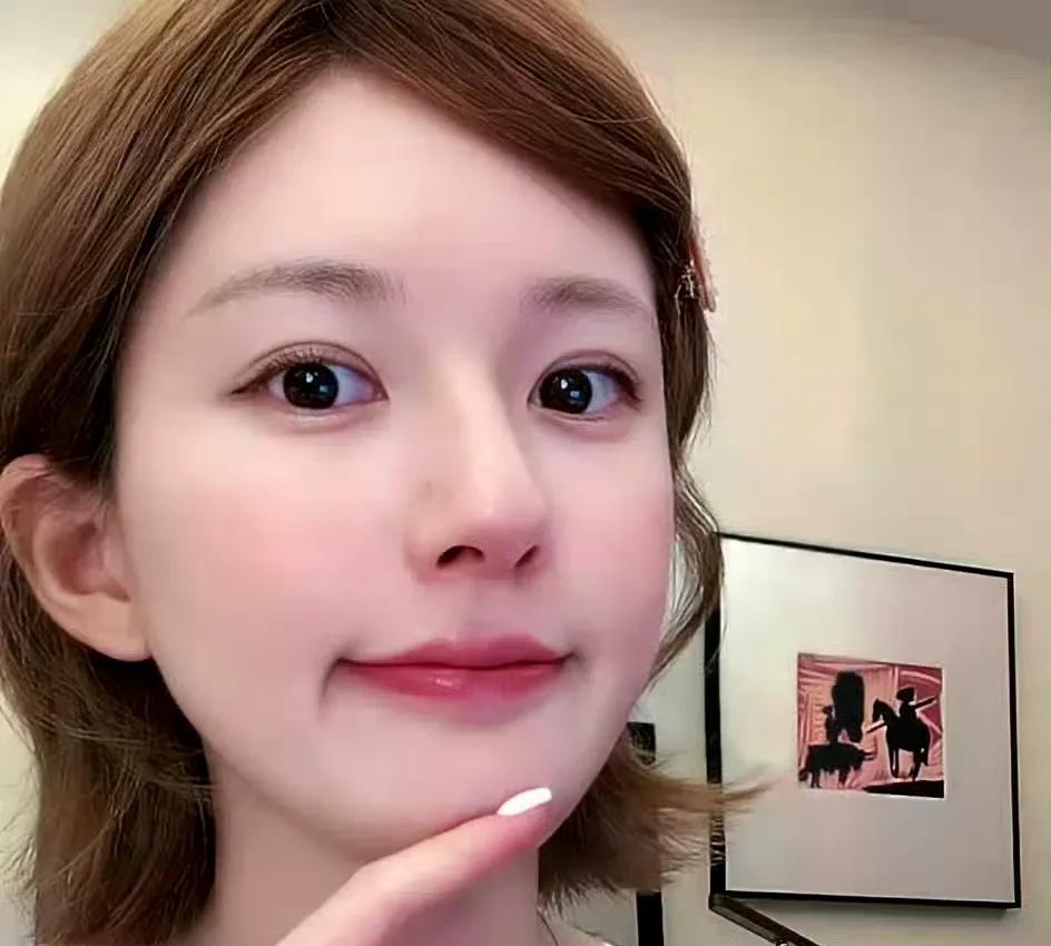 《看来这场驱魔终究是没能起效啊，那些明事理、看得通透的人早就心照不宣了——她那点