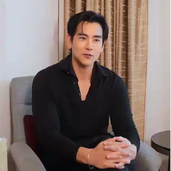 可真正的努力
从来不是靠透支身体、硬熬时间来证明的。把工作做好，保持好状态，远比