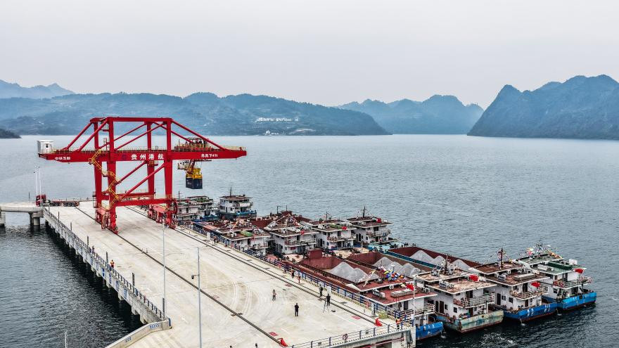 海睿未来助力贵州首个自动化码头实现“无人装卸”