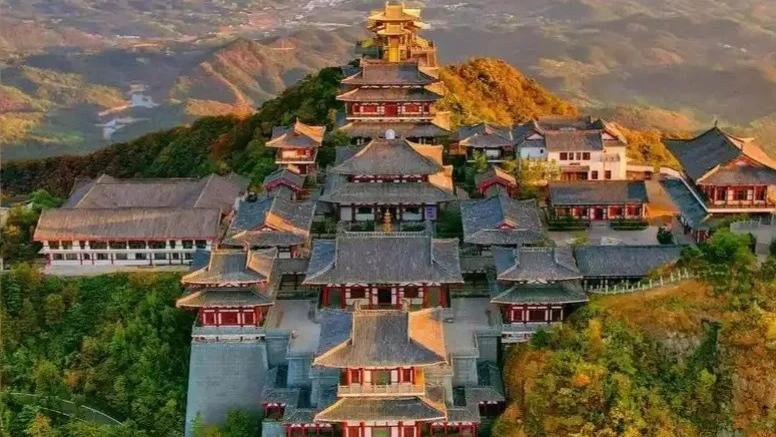 随州3天2夜深度游 | 探秘炎帝故里，穿越千年银杏谷，解锁湖北隐藏宝藏