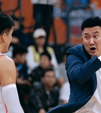 CBA官方对杜锋和张明池开出罚单，在广东男篮和山西男篮系列赛G3当中，张明池未经