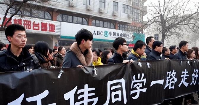 “得不到就毁掉？”我国百年难遇的数学天才任伟，在美国学成后，果断拒绝了美国人开出