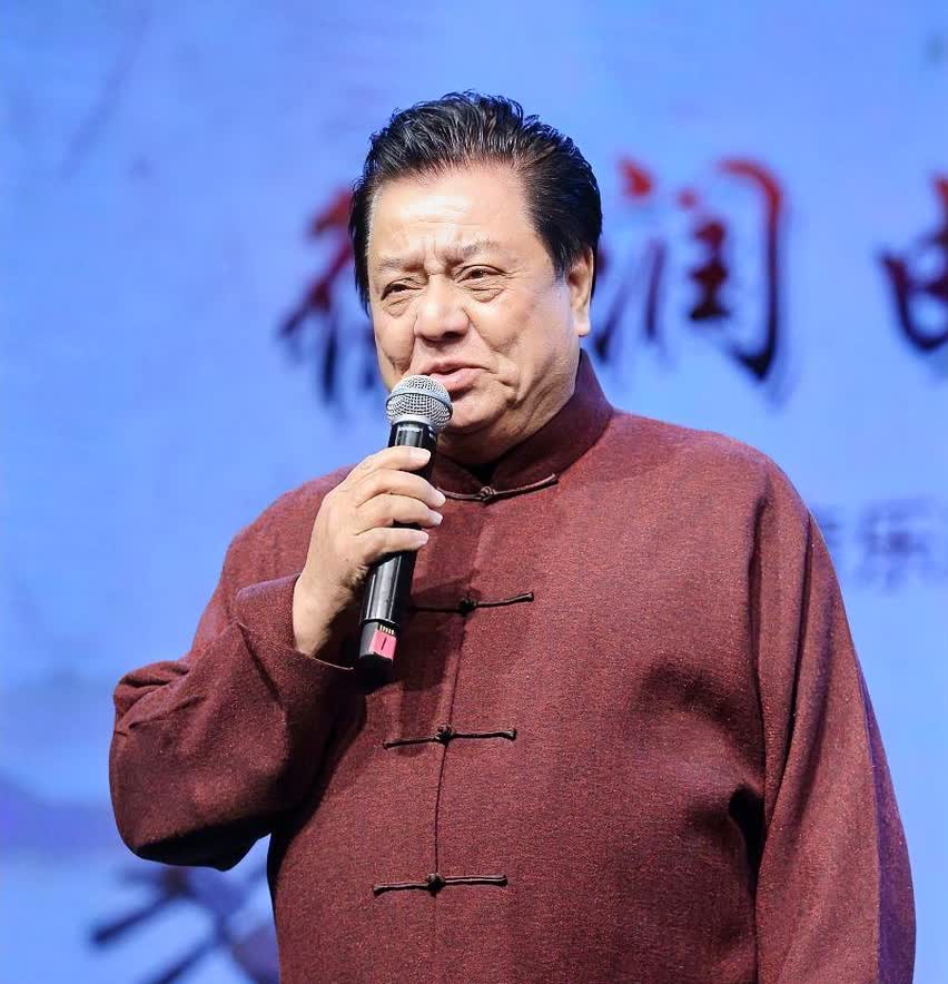 晚节不保的相声大师
一、侯耀文
二、李金斗
三、戴志诚