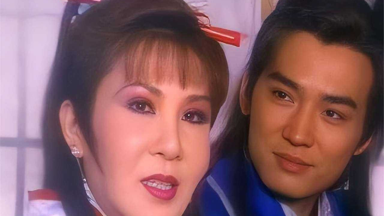 演员郑凯和68岁姐姐演姐弟恋，嫌弃对方年龄太大，委屈到流泪