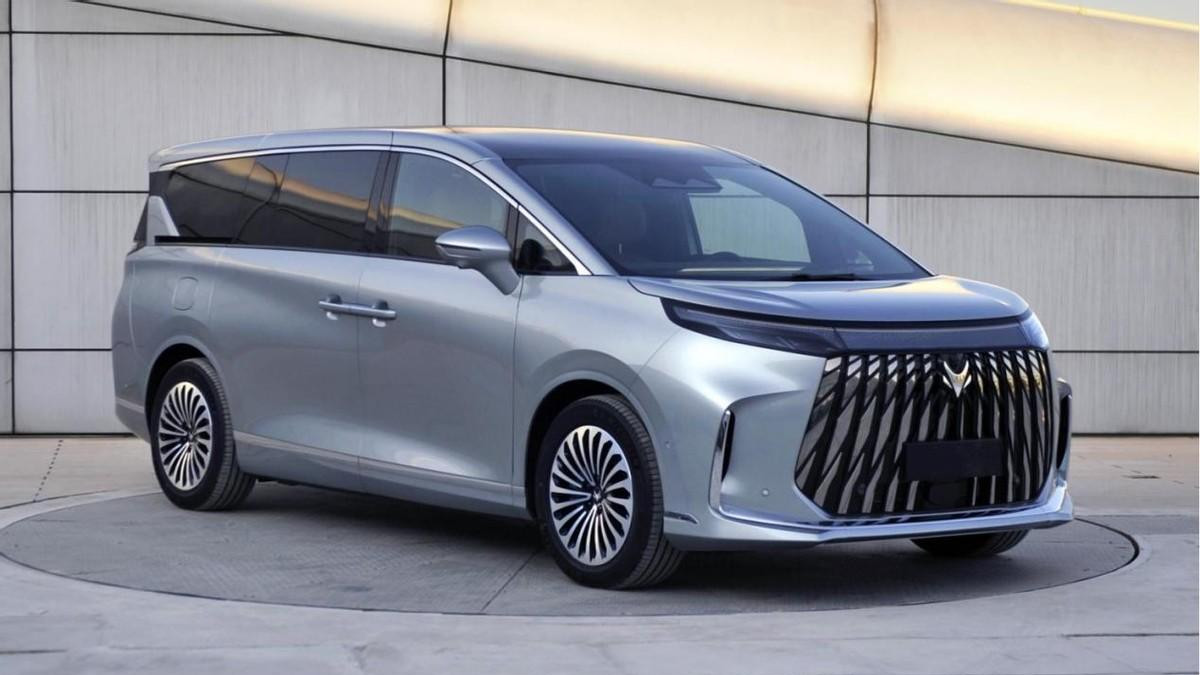 或售30万元！增程动力，7座布局，极狐N80KS实车曝光