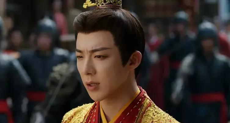刘宇宁的剧有一个规律，不是说长得一般还没每部剧演偶像剧男主角。
而是他的剧男频文