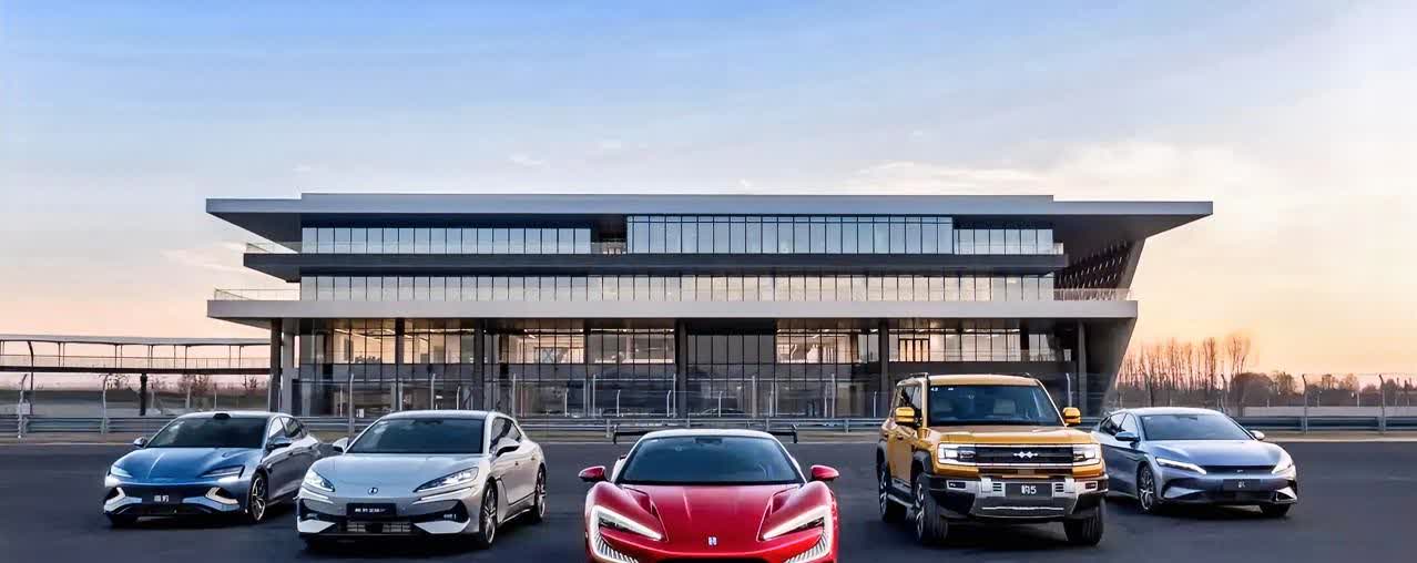 买比亚迪，车型怎么选？相信我没错的！
10万内代步可选海鸥智驾版，预算稍高选元