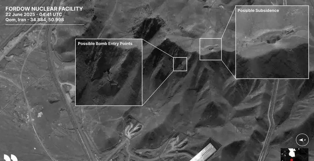 伊朗福尔多核设施卫星图，两处疑似钻地导弹留下的洞口