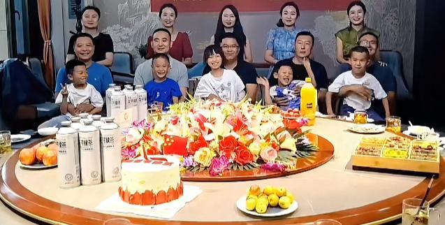 每家一个孩子，妥妥的东北人。