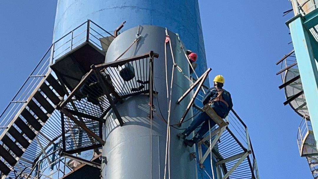 烟囱钢平台安装项目圆满竣工 安全升级