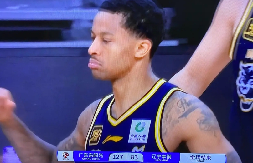 咪咕解说真的太牛了，居然说辽宁本钢是NBA的雷霆队。雷霆队被人家打爆输44分吗？