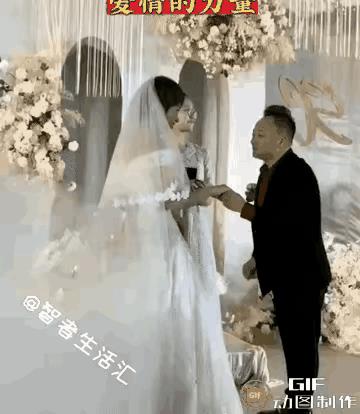 这是我第一次结婚，有点激动！下次结婚的时候就好了！[捂脸][捂脸][捂脸]
