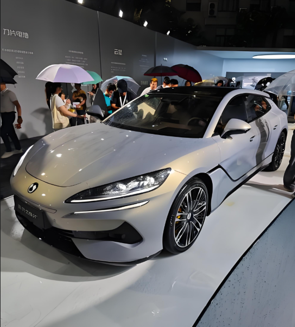 放弃腾势Z9 gt，买了小米yu7 max