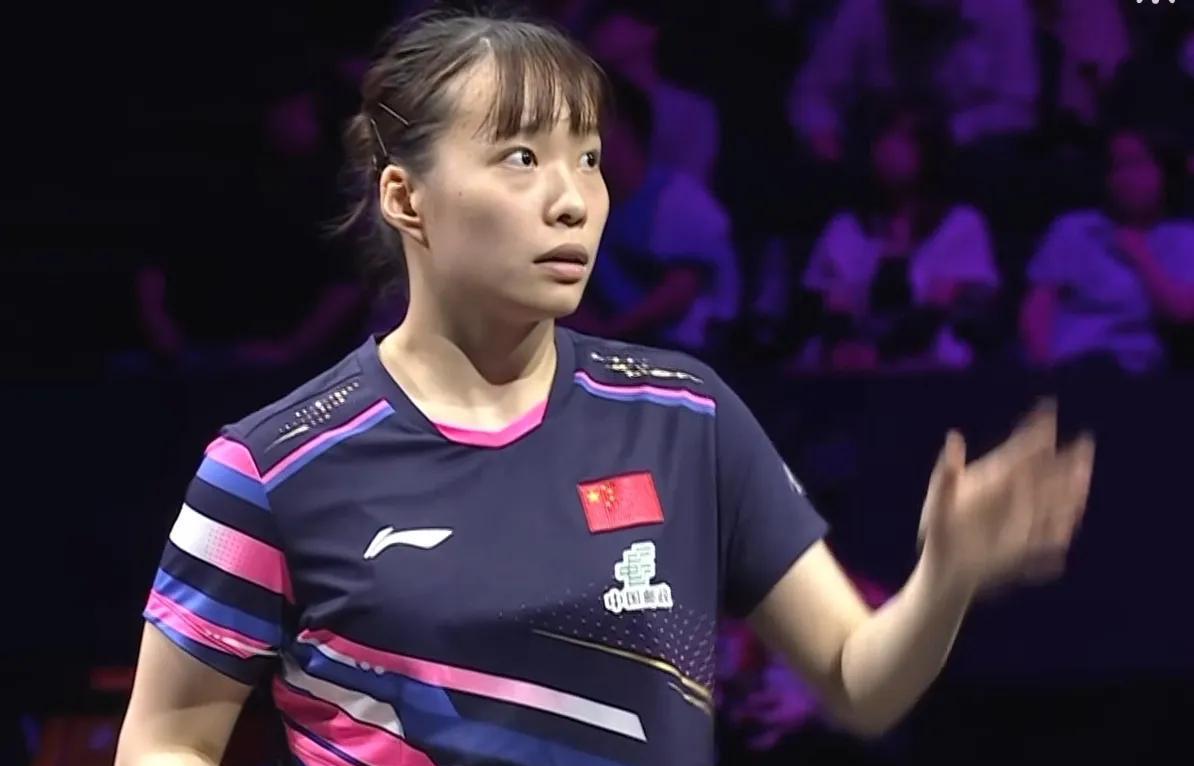 石洵瑶3:0战胜汉娜.高达晋级16强！
WTT横滨冠军赛正进行中，女单首轮比赛，