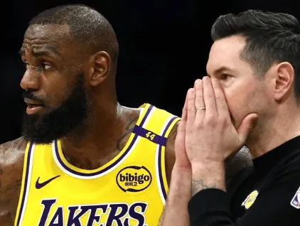 JJ-雷迪克在今日接受了采访，谈在社交媒体时代执教。
“这些球员会去看关于自己的