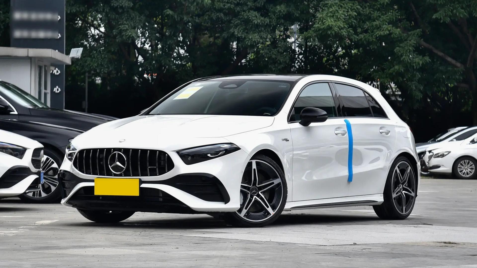 2026款奔驰A级AMG上市，领克、思域TYPE R有压力了？