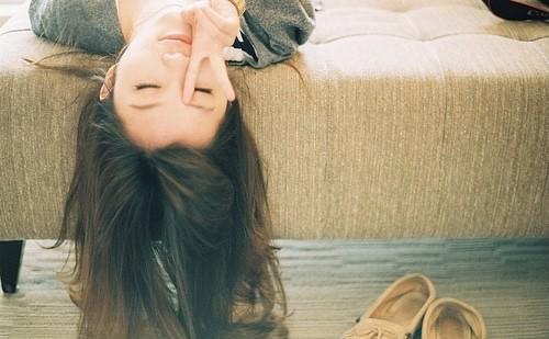 一个女人抵抗生理欲望的诱惑不难，但很难抵抗情感的诱惑。



情感的陷阱，往往比
