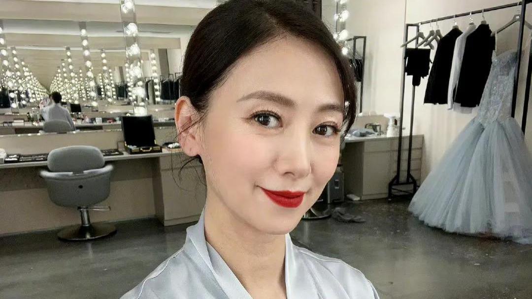 56岁翁虹，联合国演讲，太厉害了