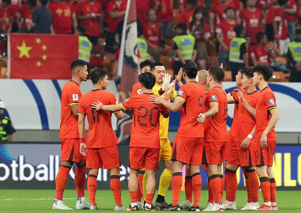 扬子晚报观点:南通挑战国足，应适可而止