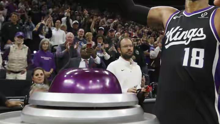 从78万底薪逆袭球队核心！37岁老将成NBA最励志球员！