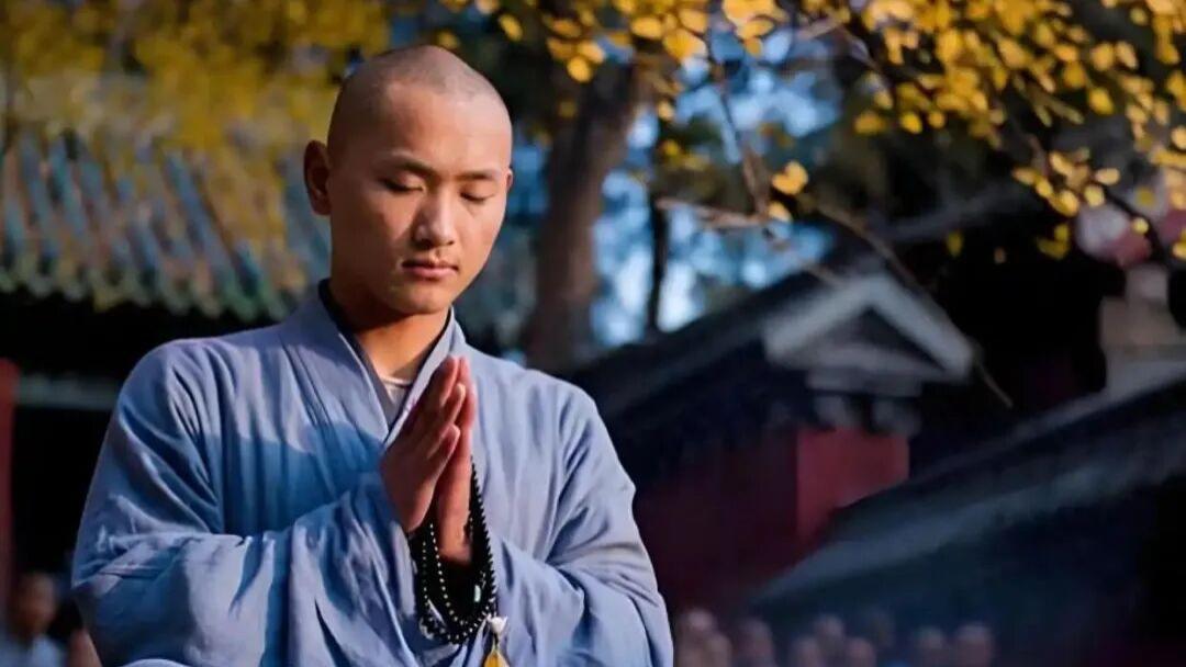 古装剧里和尚都有戒疤，现在的和尚为啥没有？