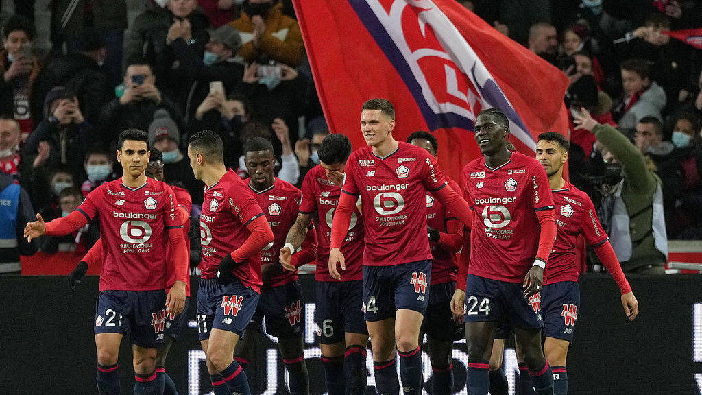 周日足球赛事分享：尼斯vs昂热，洛里昂vs里昂