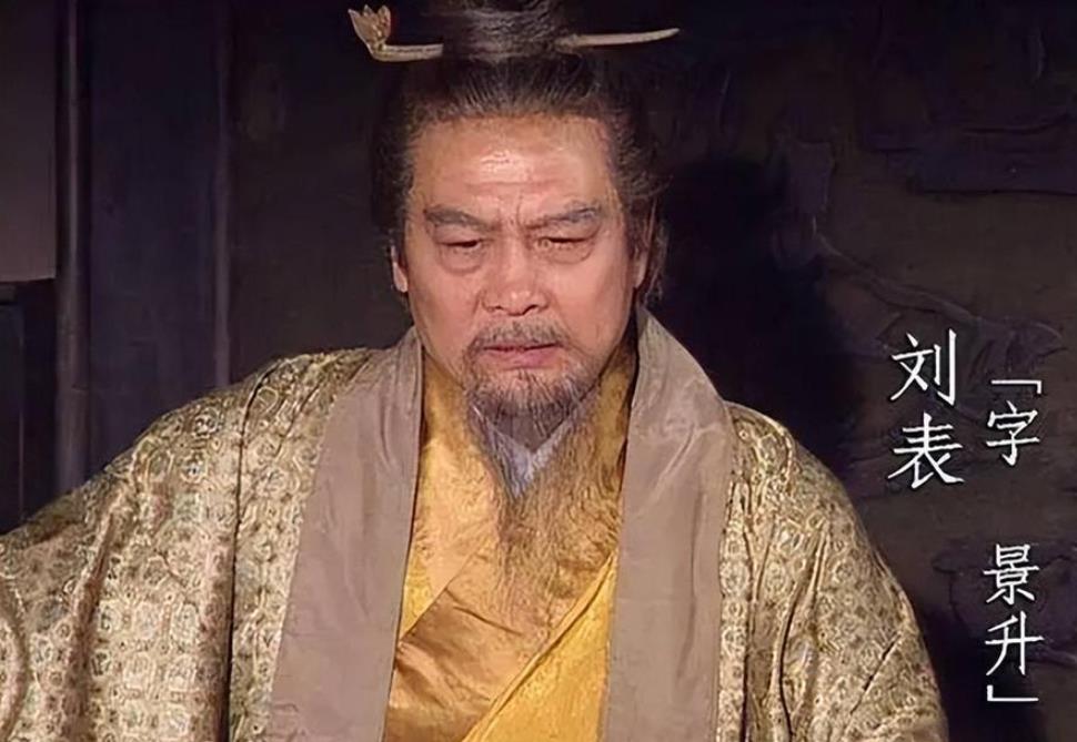官渡之战时，刘表其实在忙着平叛！

建安五年（200年），曹操与表绍在官渡相持不