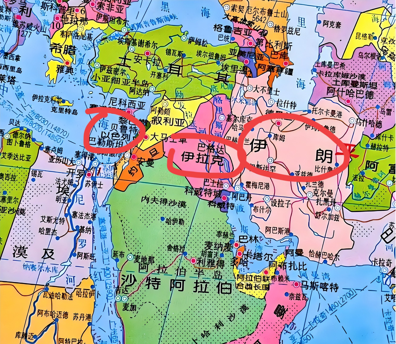 以色列空袭伊朗怎么飞过伊拉克领空？











**第一段：震惊！以色