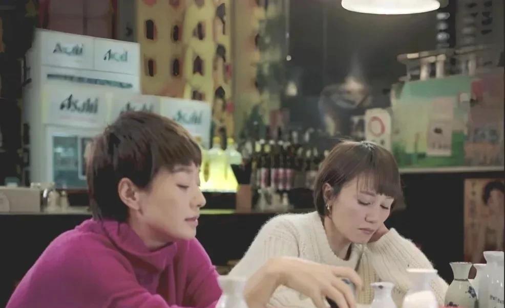 罗子君和唐晶内核不一样啊，不是说搞事业的女性都会变成铁娘子，同时工作能力强的人也