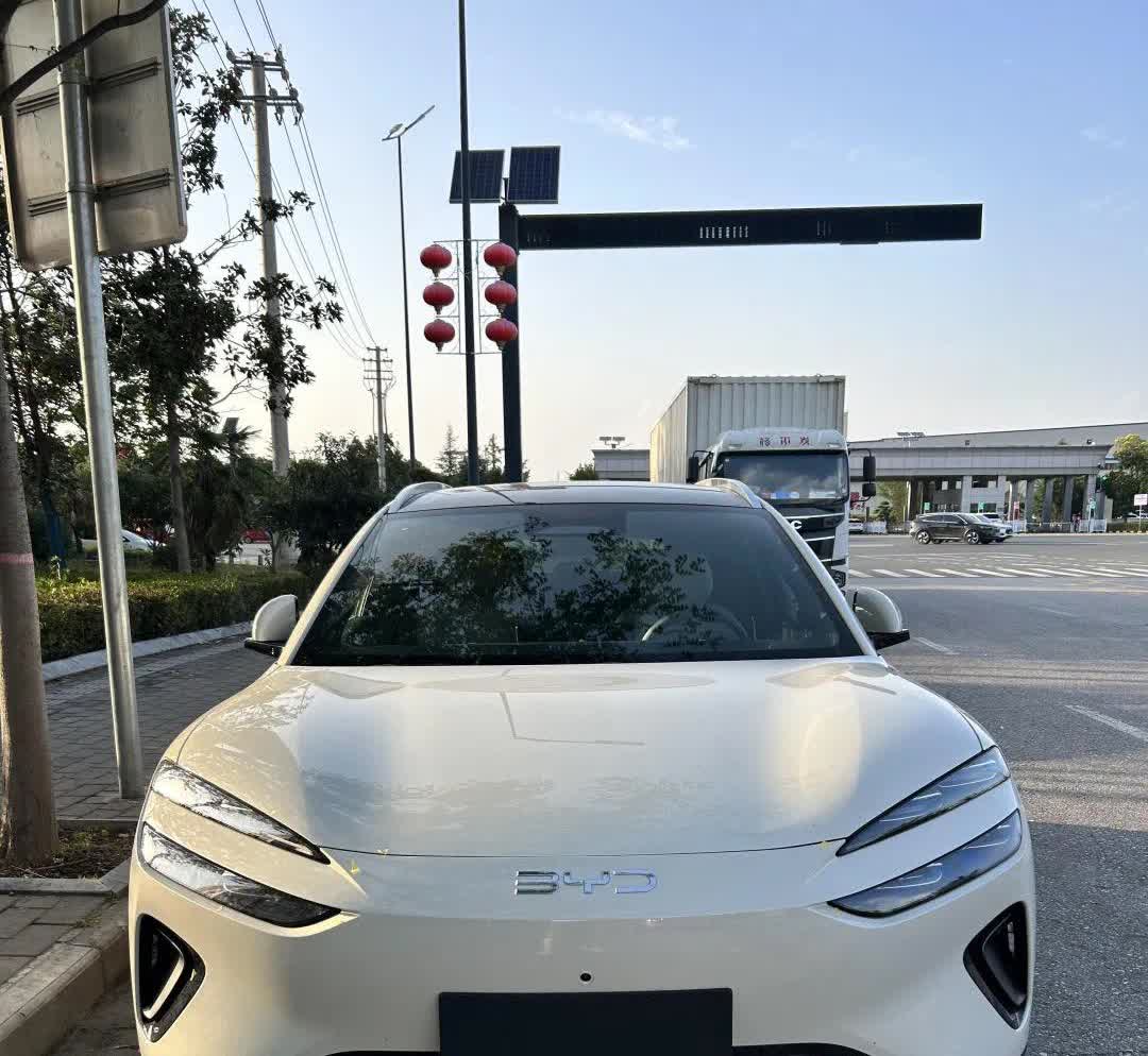 比亚迪海狮06实车曝光，这颜值终于上来了！

我个人感觉海狮06 比王朝网的