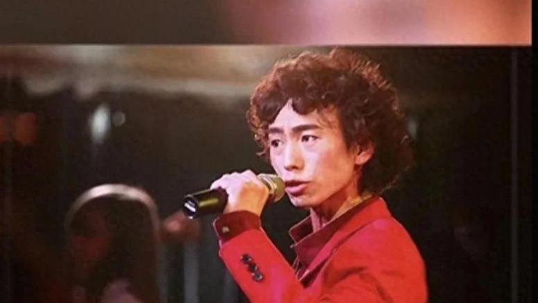 真把自己当巨星？庞麦郎复出演唱会，仅卖出10张票