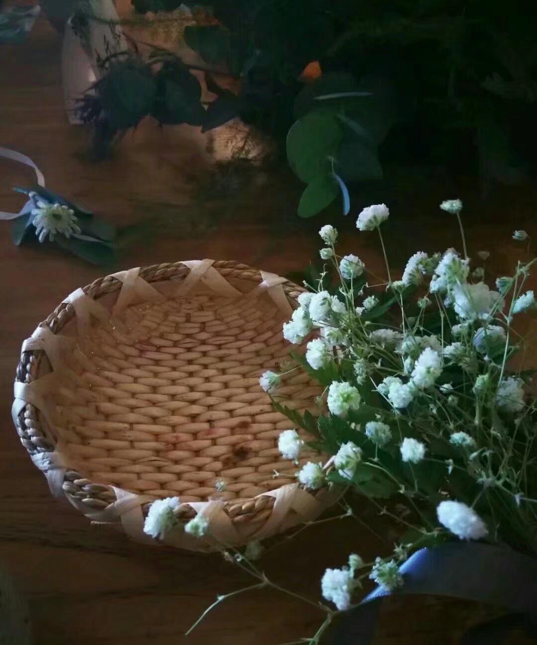 醍醐灌顶的一段话：“终有一天你会明白，曾经笃定正确的东西，其实未必是对的；以为特