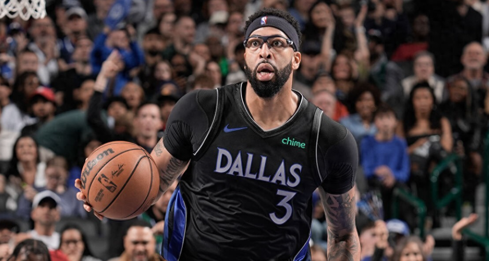 1月4日，NBA常规赛，独行侠主场110-104力克火箭，止住四连败。赛后，独行