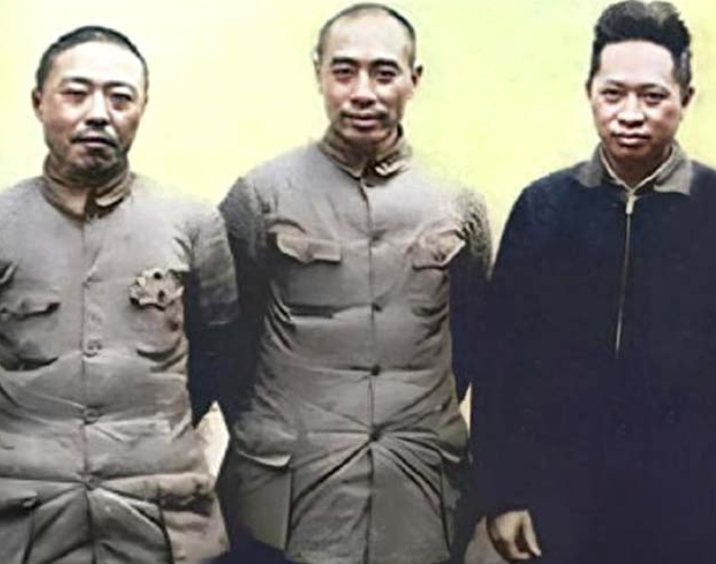 广州起义的失败，很多人把责任推到了起义总指挥叶挺身上，但周总理后来说过，这次起义
