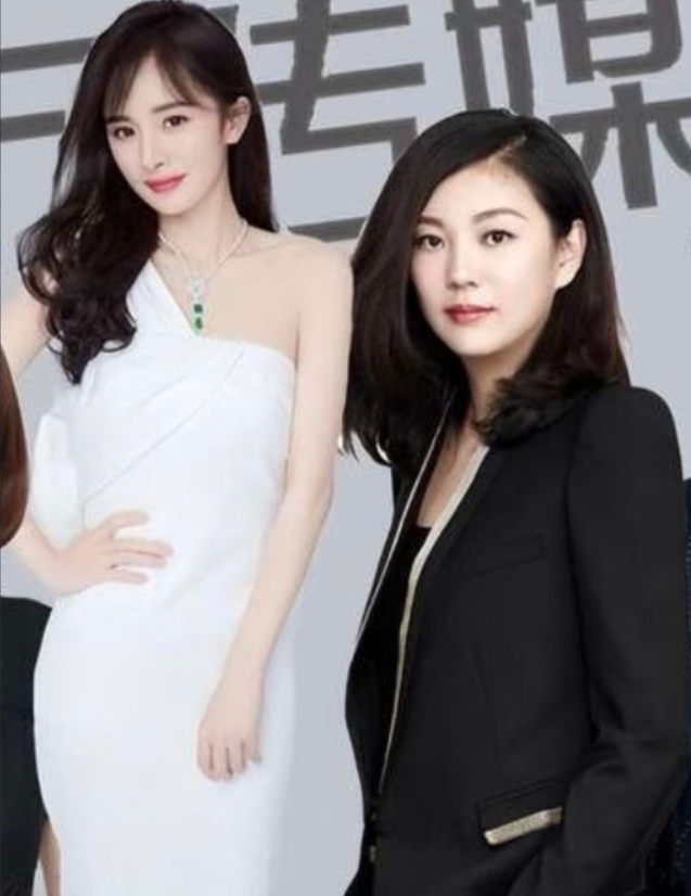 嘉行传媒的老板走了
嘉行传媒的老板这回真的走远了
不是去参加朱媛媛老师的葬礼了