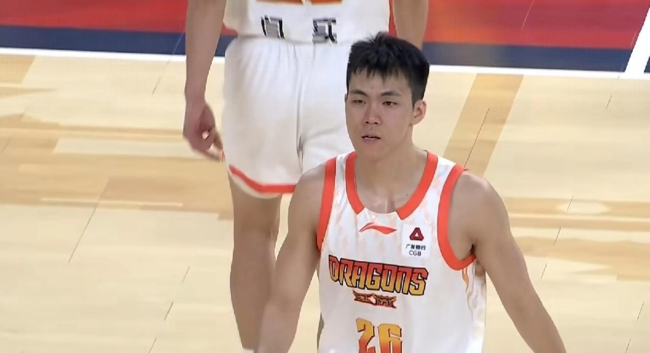 庞峥麟稳健，蒋浩然爆发，肯帝亚三分失准，江苏客场负山西
CBA常规赛，江苏肯帝亚