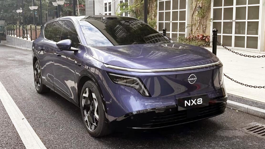 东风日产NX8再度露面，外观前卫，车长近4米9，还带两种动力可选