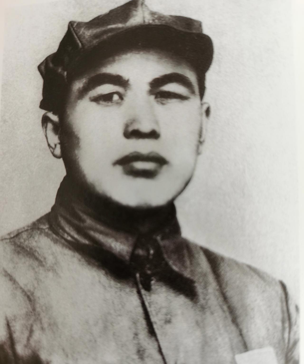 李德生曾被开除党籍吗？那是1935年长征路上，李德生担任交通队班长，兼党支部书记