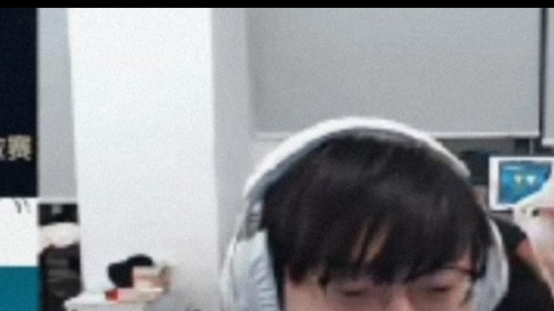 小天灵性致歉小吕布：我要赶紧出个道歉视频，下次去坑smash！