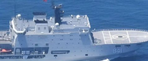 中国万吨巨舰突然杀入日本海，日本反潜机集体出动却抓瞎！

这艘舷号841的