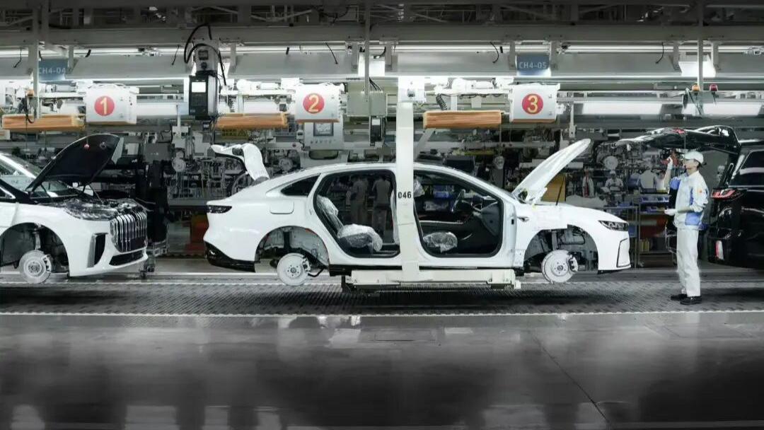 抄袭、伪创新、参数竞赛盛行！多家车企高管同日抨击反内卷